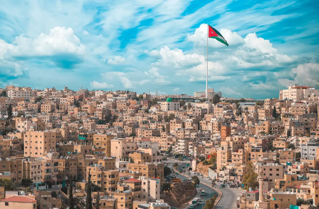 الأردن-يطلق-خطة-طاقة-شاملة-للتوسع-فى-الغاز-والهيدروجين-الأخضر
